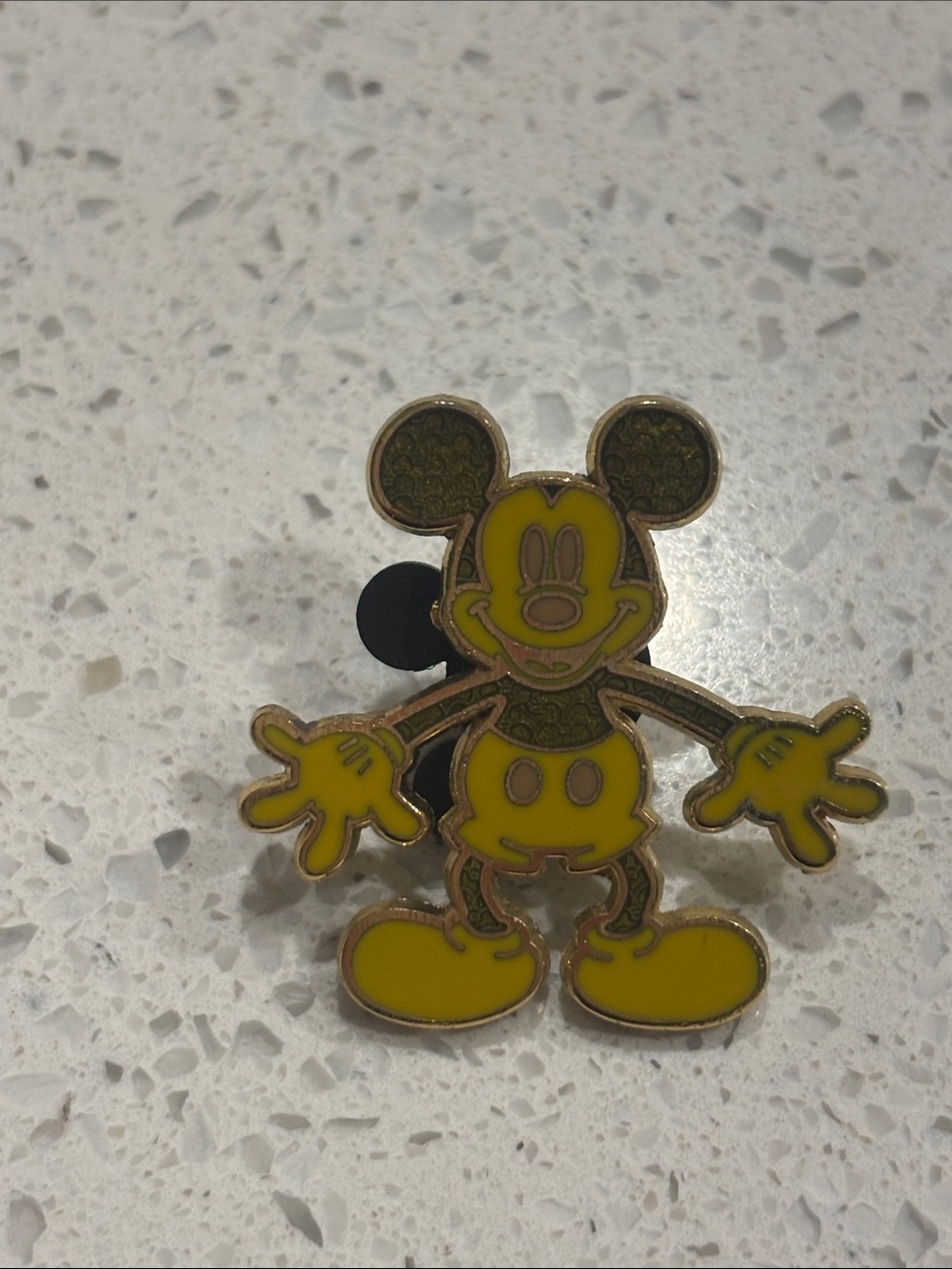 Disney Mickey Mouse gold pin 5 for 25$